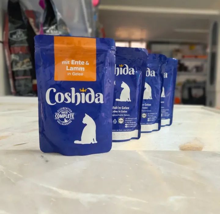 دسر،گربه بالغ